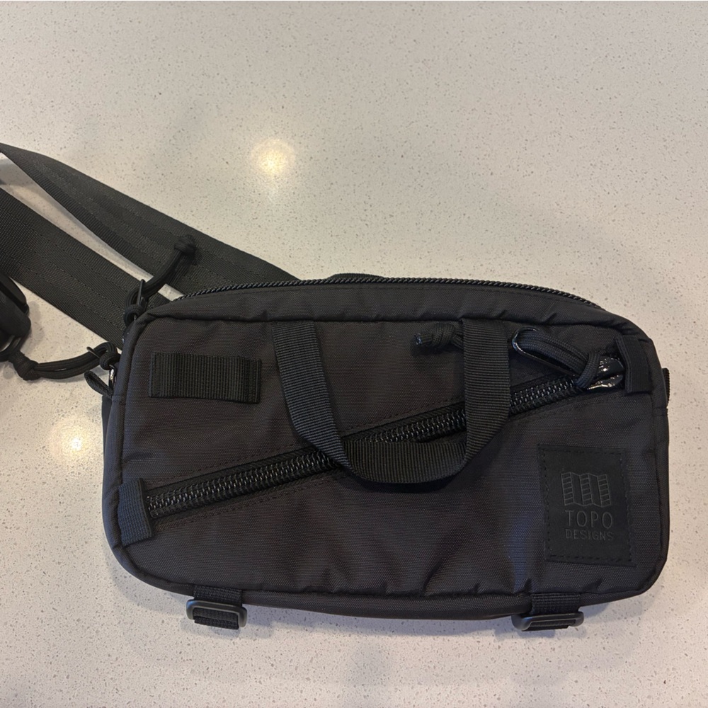 Topo Designs Mini Quick Pack Shoulder Sling Waist Pack (Black)